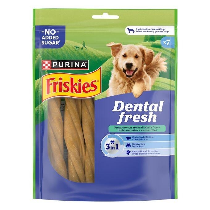 Snacks dentales Purina Friskies Dental Fresh para perros medianos y grandes, con sabor a menta y espirales masticables.