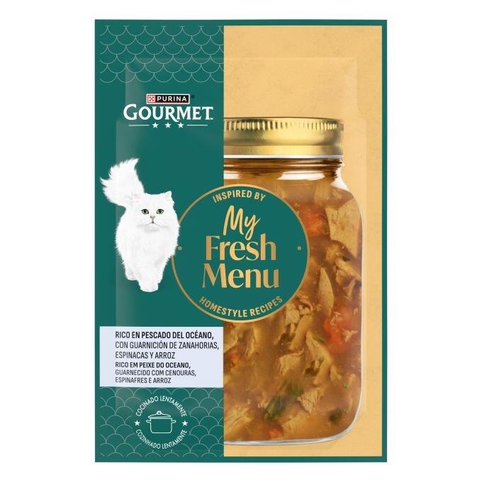 Envase Gourmet My Fresh Menu rico en pescado del océano con tarro de receta y gato blanco.