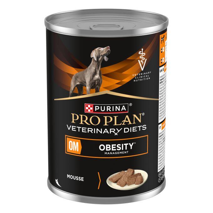 Alimento dietético completo Purina Pro Plan Veterinary Diets OM Obesity Management para perros adultos, con mousse servido en