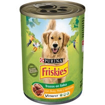 PURINA®  FRISKIES®  Trozos en Salsa con Buey Pollo y Verduras Vista Frontal