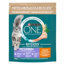 PURINA ONE® Pelaje y bolas de pelo Rico en pollo y cereales integrales Vista Frontal