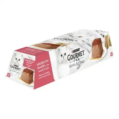 PURINA® GOURMET™ REVELATIONS™ Pirámide de Mousse, con Salmón y cascada de Salsa Vista Frontal