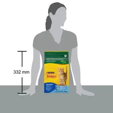 PURINA® FRISKIES®  Esterilizado con Salmón y Verduras