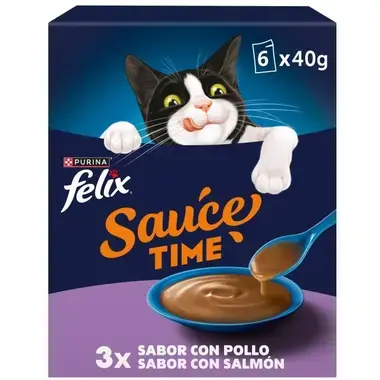 Portada frontal Felix Sauce Time: 6 sobres de 40g (3 de pollo y 3 de salmón). Imagen de gato blanco y negro lamiéndose.