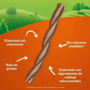 Snack trenzado para perros resaltando: sin colorantes, bajo en grasas, sin azúcares añadidos e ingredientes de calidad.