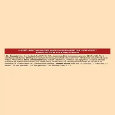 Detalle de composición, ingredientes y valores nutricionales del producto en varios idiomas.