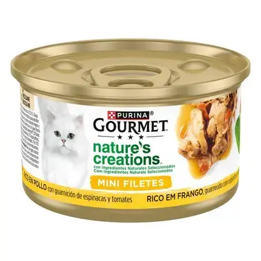 Lata Gourmet Nature's Creations Mini Filetes rico en pollo con espinacas y tomates.