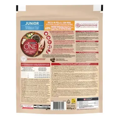 Parte trasera del saco Purina One Mini/Small Junior con información nutricional y código de barras.