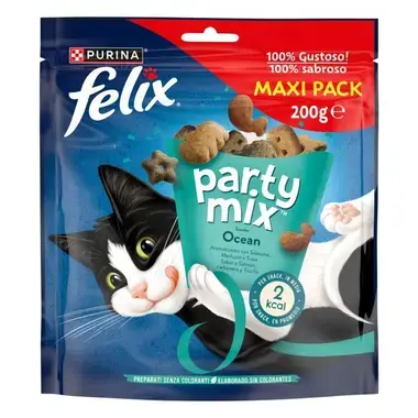 Pack Felix Party Mix Ocean Maxi Pack 200 g con gato y snacks sabor salmón, carbonero y trucha.