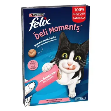Envase de FELIX Deli Moments con salmón, snack líquido para gatos, con 4 sobres de 10 g.